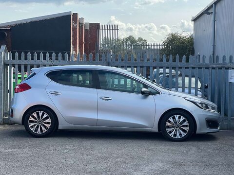 Kia Ceed 1.6 Ceed 3 ISG CRDi 5dr 18