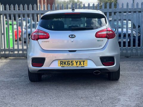 Kia Ceed 1.6 Ceed 3 ISG CRDi 5dr 14