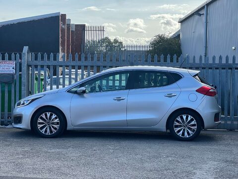 Kia Ceed 1.6 Ceed 3 ISG CRDi 5dr 20