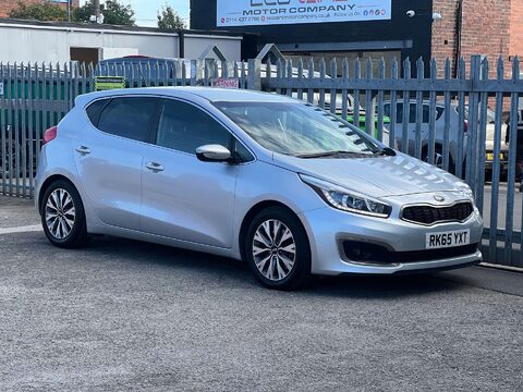 Kia Ceed 1.6 Ceed 3 ISG CRDi 5dr 5