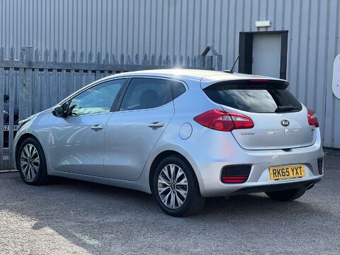 Kia Ceed 1.6 Ceed 3 ISG CRDi 5dr 17