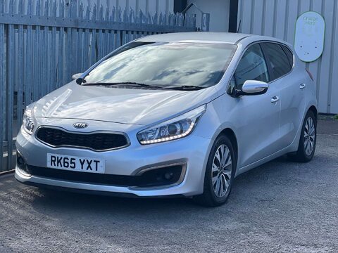 Kia Ceed 1.6 Ceed 3 ISG CRDi 5dr 8
