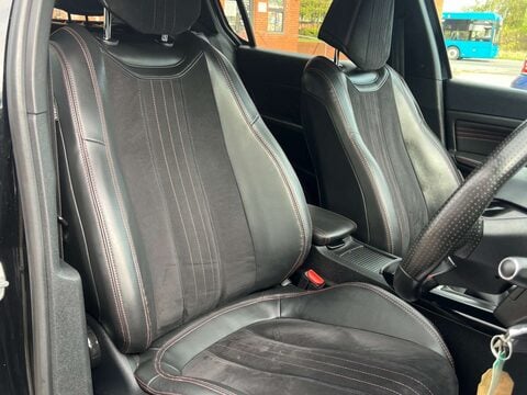 Peugeot 308 1.6 308 GT Line HDi S/S 5dr 38