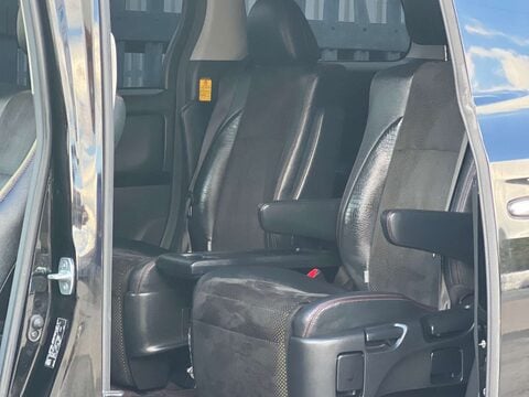Toyota Vellfire 2.4+GOLDEN EYES+GRADE 4B+FRESH IMPORT+ 26
