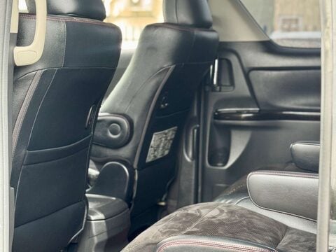 Toyota Vellfire 2.4+GOLDEN EYES+GRADE 4B+FRESH IMPORT+ 69