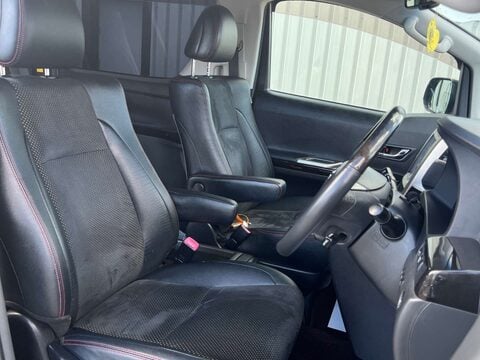 Toyota Vellfire 2.4+GOLDEN EYES+GRADE 4B+FRESH IMPORT+ 2
