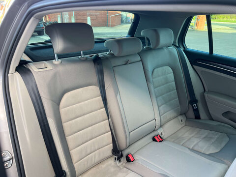 Volkswagen Golf 2.0 Golf GT BlueMotion Technology TDI 5dr 27