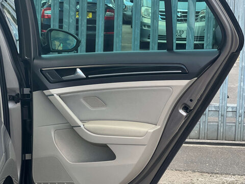 Volkswagen Golf 2.0 Golf GT BlueMotion Technology TDI 5dr 58