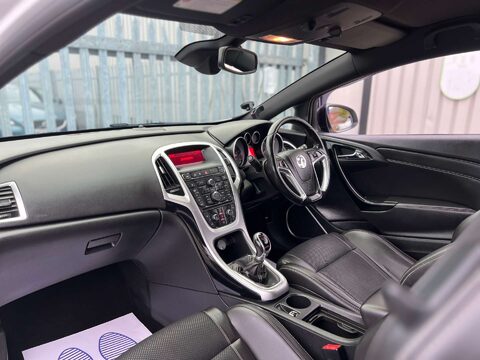 Vauxhall Astra 2.0 Astra VXR 3dr 16
