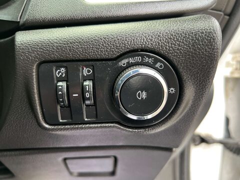 Vauxhall Astra 2.0 Astra VXR 3dr 37