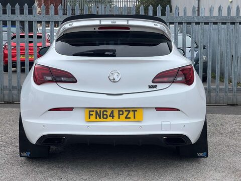 Vauxhall Astra 2.0 Astra VXR 3dr 6