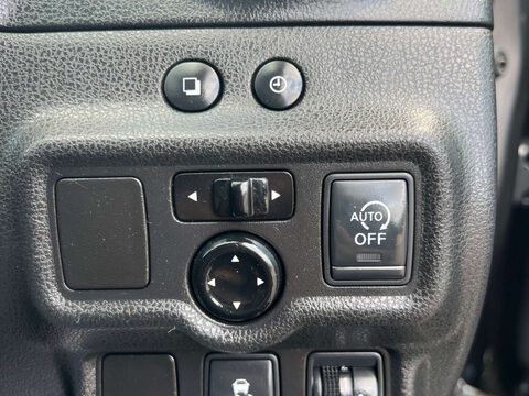 Nissan Note 1.2 Note Acenta Premium 5dr 38