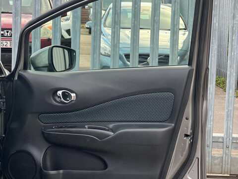 Nissan Note 1.2 Note Acenta Premium 5dr 29