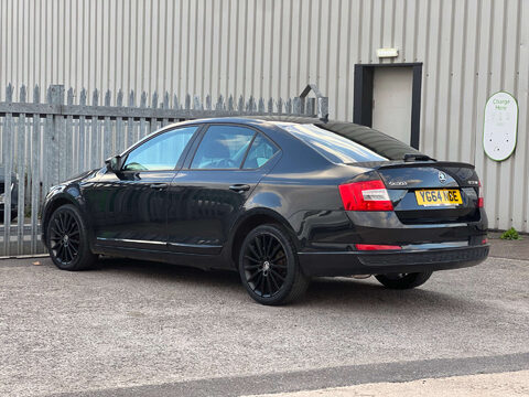 Skoda Octavia 2.0 Octavia Black Edition TDI CR 5dr 6