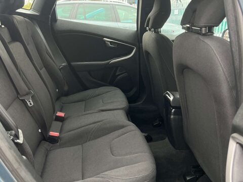 Volvo V40 1.6 V40 ES D2 5dr 22