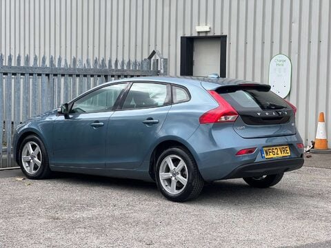 Volvo V40 1.6 V40 ES D2 5dr 12