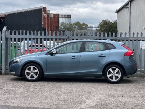 Volvo V40 1.6 V40 ES D2 5dr 8