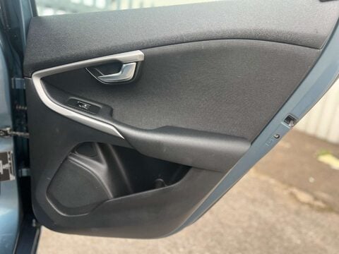 Volvo V40 1.6 V40 ES D2 5dr 40