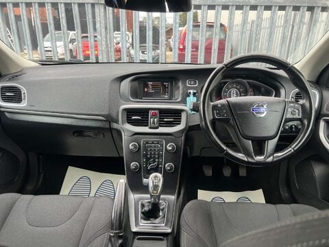 Volvo V40 1.6 V40 ES D2 5dr 4