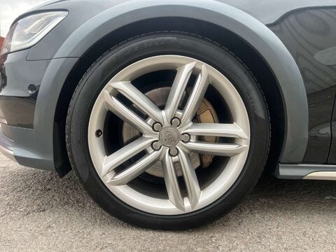 Audi A6 Allroad 3.0 TFSI V6 Estate 5dr Petrol S Tronic quattro Euro 5 (s/s) (310 ps) 32