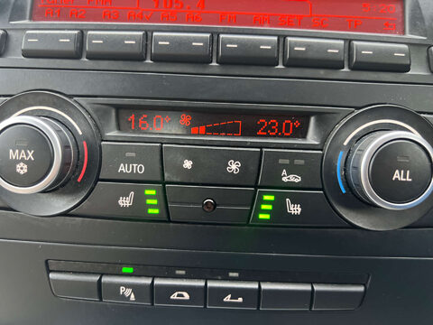 BMW 1 Series 2.0 118d Sport+ Edition Auto 2dr 38