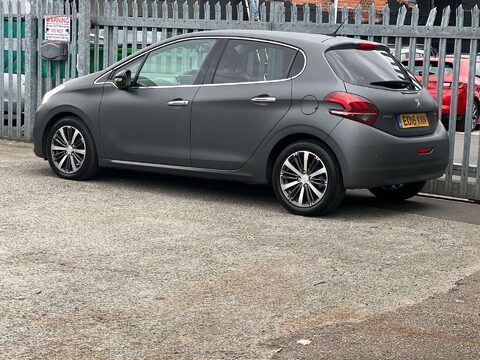 Peugeot 208 1.6 208 Allure HDi Blue S/S 5dr 13