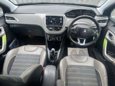 Peugeot 208 1.6 208 Allure HDi Blue S/S 5dr 3