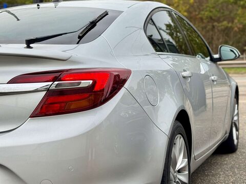 Vauxhall Insignia 1.4 Insignia SRi Nav S/S 5dr 41