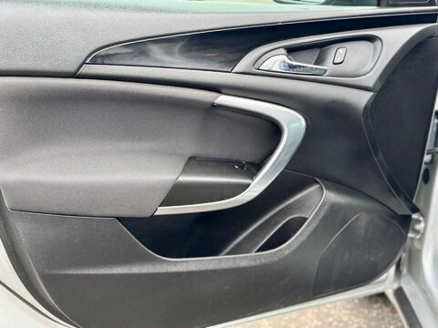 Vauxhall Insignia 1.4 Insignia SRi Nav S/S 5dr 56