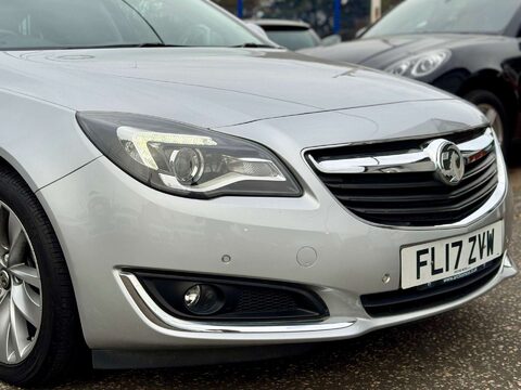 Vauxhall Insignia 1.4 Insignia SRi Nav S/S 5dr 27
