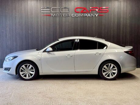 Vauxhall Insignia 1.4 Insignia SRi Nav S/S 5dr 3
