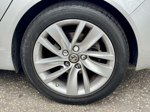 Vauxhall Insignia 1.4 Insignia SRi Nav S/S 5dr 60