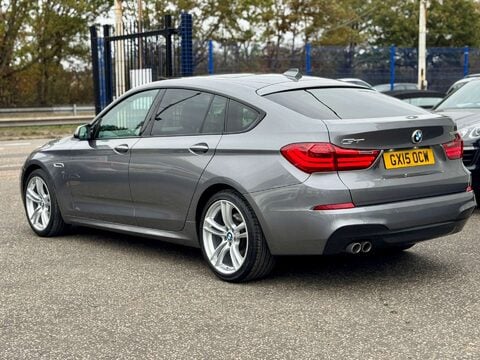 BMW 5 Series 2.0 520d M Sport Auto 5dr 35