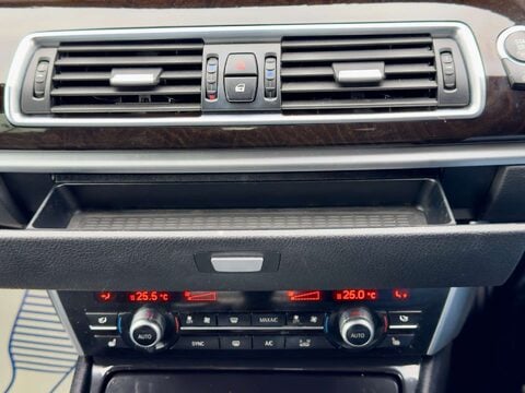 BMW 5 Series 2.0 520d M Sport Auto 5dr 69