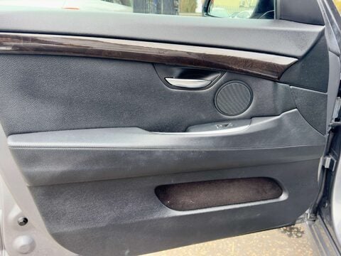 BMW 5 Series 2.0 520d M Sport Auto 5dr 74