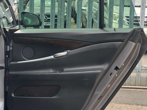 BMW 5 Series 2.0 520d M Sport Auto 5dr 55