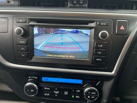 Toyota Auris 1.4 Auris Icon+ D-4D 5dr 39