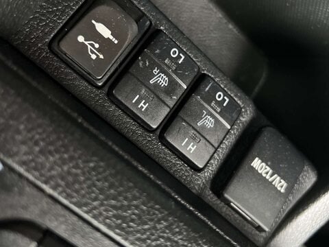 Toyota Auris 1.4 Auris Icon+ D-4D 5dr 33