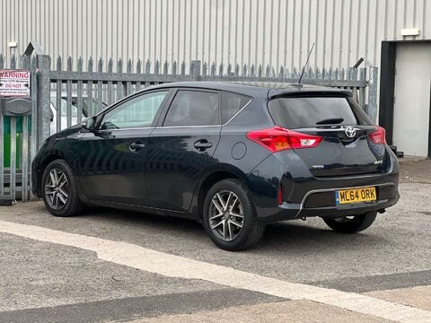 Toyota Auris 1.4 Auris Icon+ D-4D 5dr 9