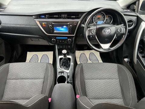 Toyota Auris 1.4 Auris Icon+ D-4D 5dr 14