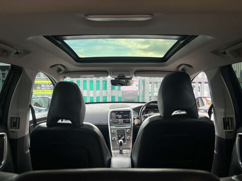 Volvo XC60 2.0 XC60 SE Nav D4 5dr 43
