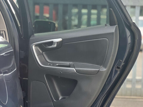 Volvo XC60 2.0 XC60 SE Nav D4 5dr 54