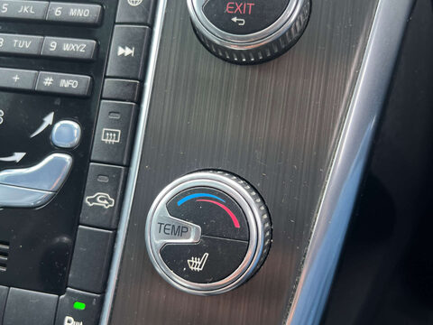 Volvo XC60 2.0 XC60 SE Nav D4 5dr 37