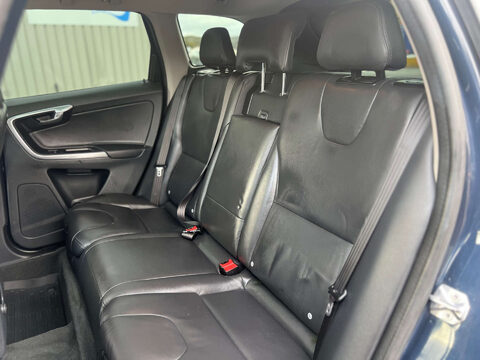 Volvo XC60 2.0 XC60 SE Nav D4 5dr 29