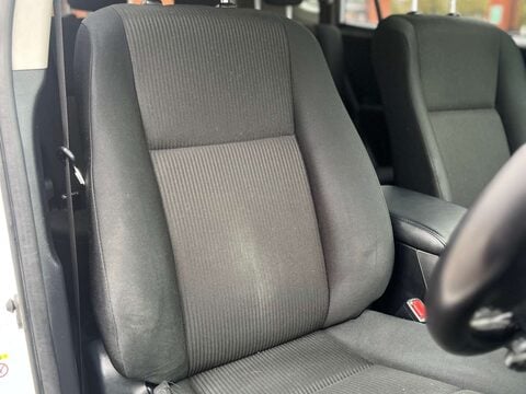 Toyota Rav4 2.0 RAV4 Active D-4D 4x2 5dr 52