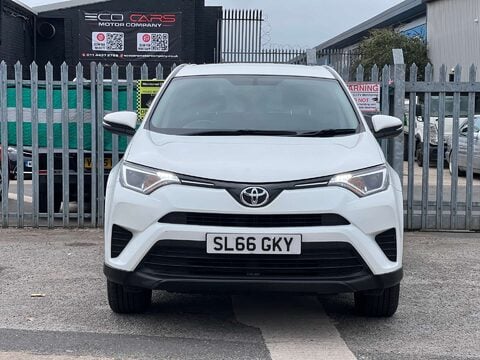 Toyota Rav4 2.0 RAV4 Active D-4D 4x2 5dr 10