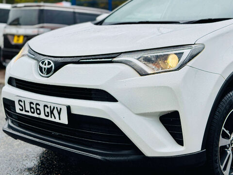 Toyota Rav4 2.0 RAV4 Active D-4D 4x2 5dr 30