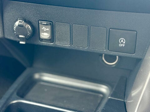 Toyota Rav4 2.0 RAV4 Active D-4D 4x2 5dr 21