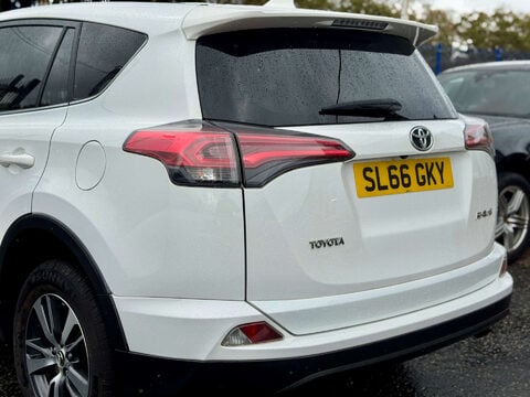 Toyota Rav4 2.0 RAV4 Active D-4D 4x2 5dr 40