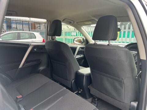 Toyota Rav4 2.0 RAV4 Active D-4D 4x2 5dr 23